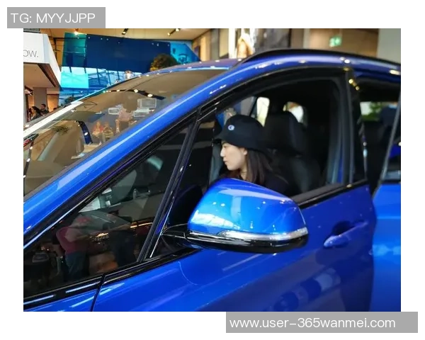 足球宝贝谭靓的魅力之旅与梦想追逐的故事分享